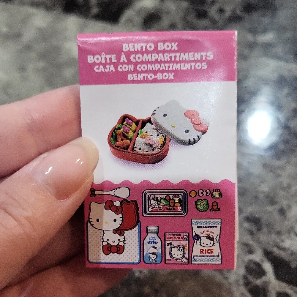 Miniverse Make It Mini Food Hello Kitty Bento Box